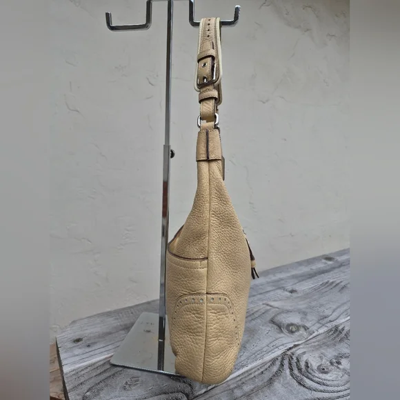 COACH VINTAGE HAMPTON HOBO SHOULDER BAG - Picture 6 of 10